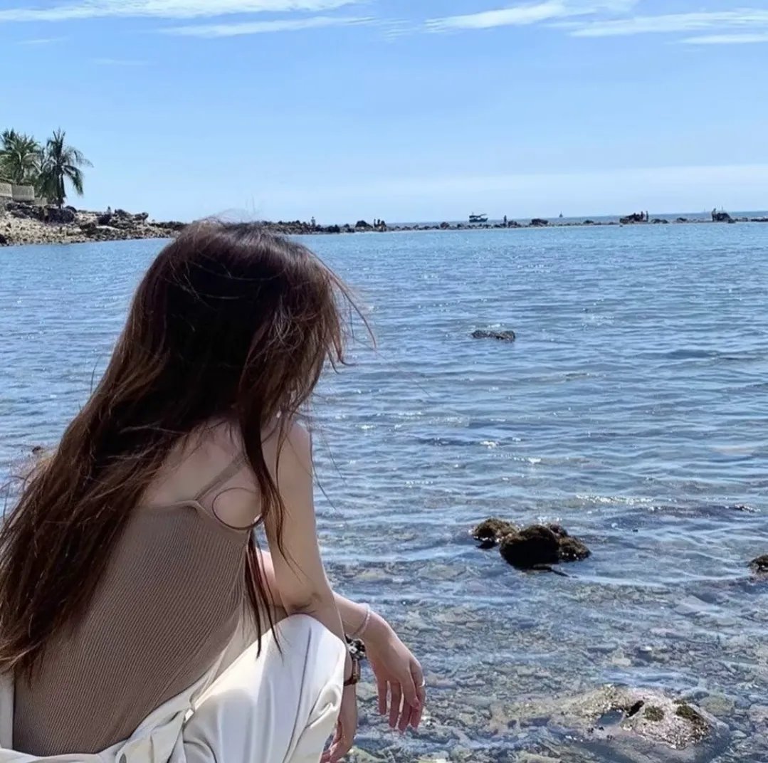 怪诞黑家族